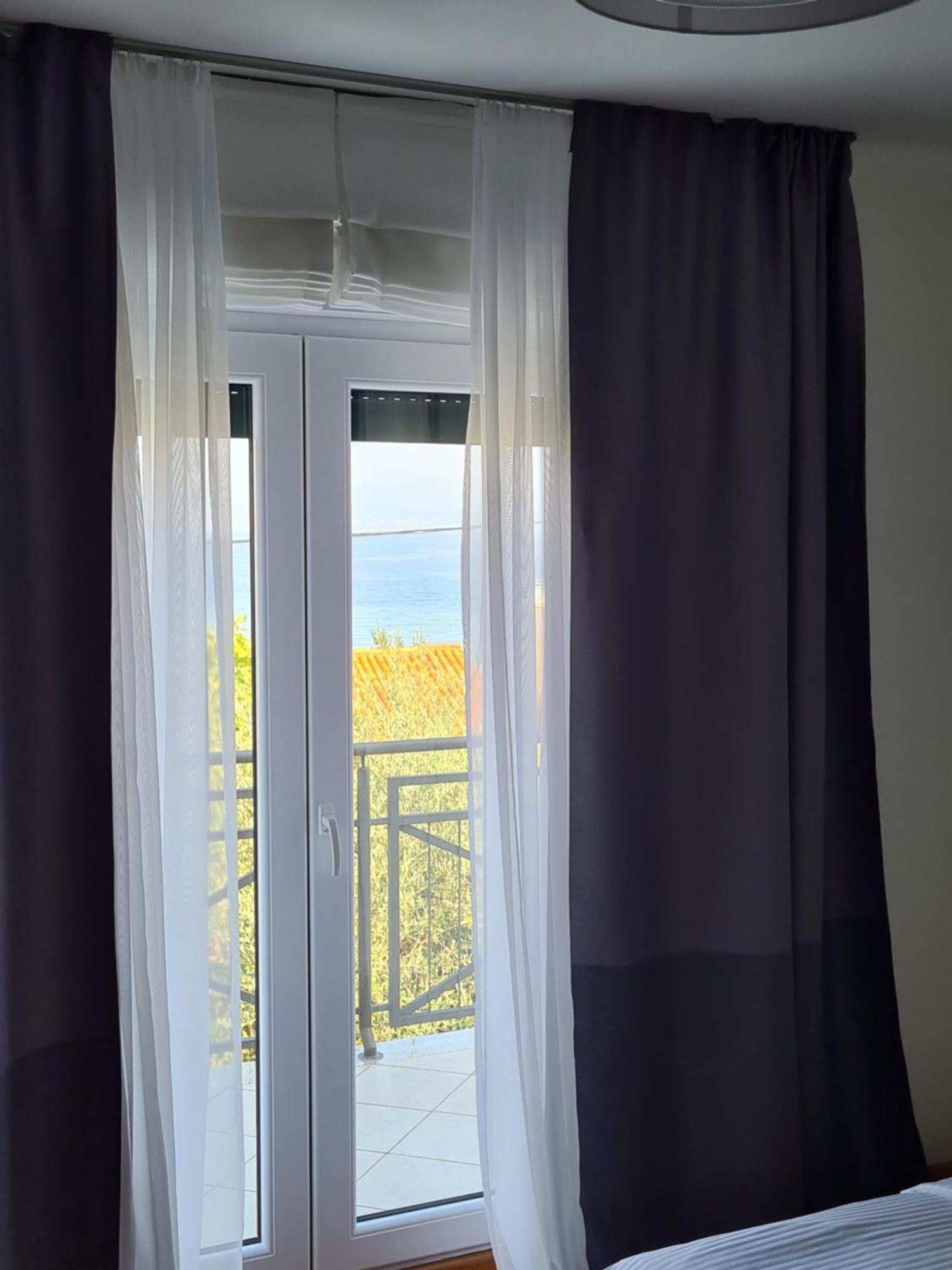 Apartments Biba Malinska Extérieur photo