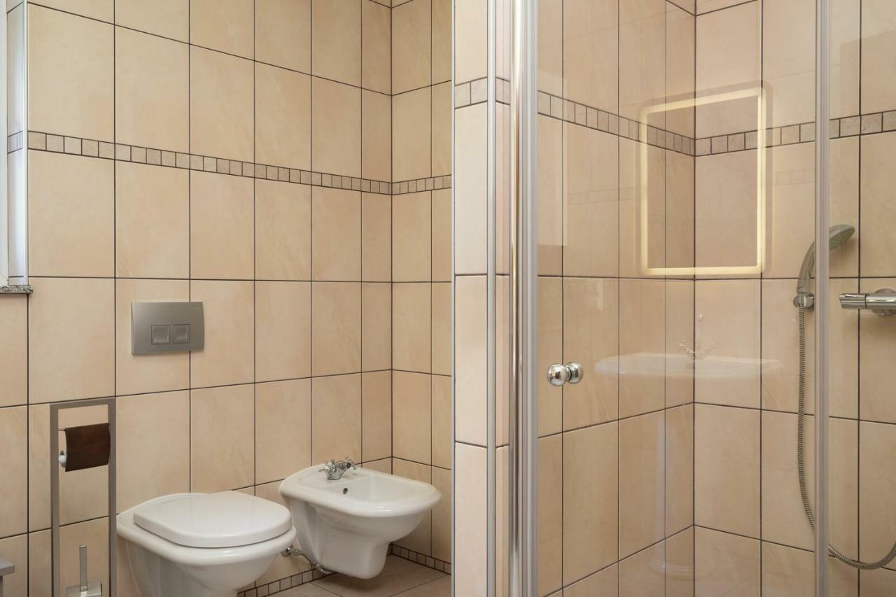 Apartments Biba Malinska Extérieur photo